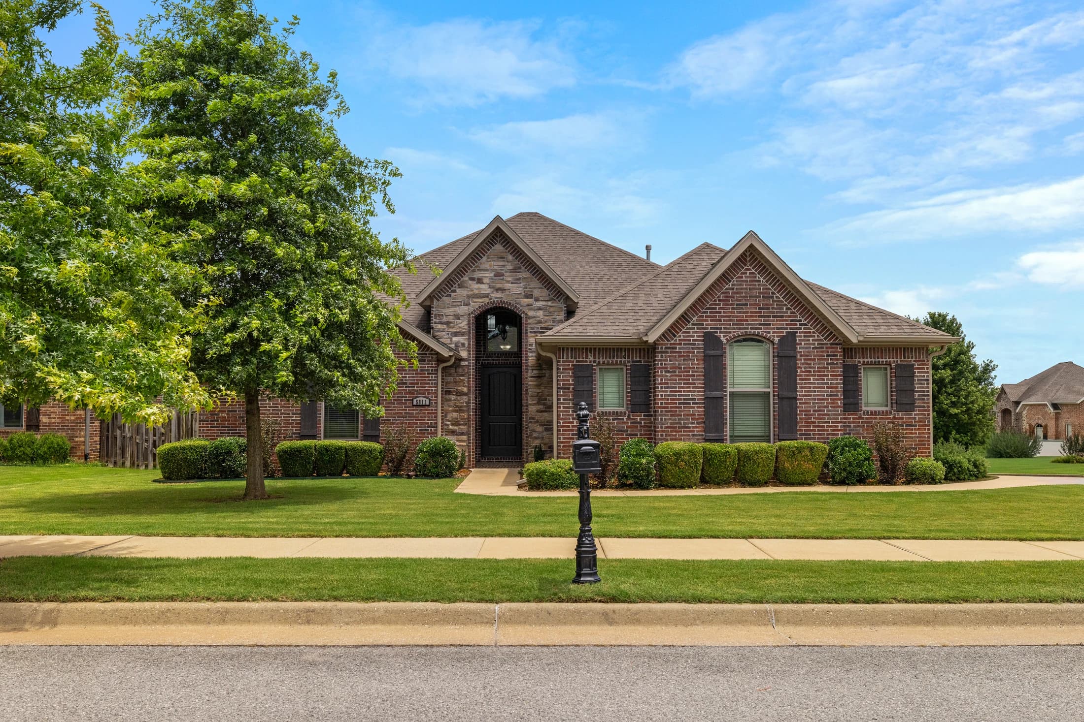 Front exterior of the sold home at 5811 Knotty Pine Road